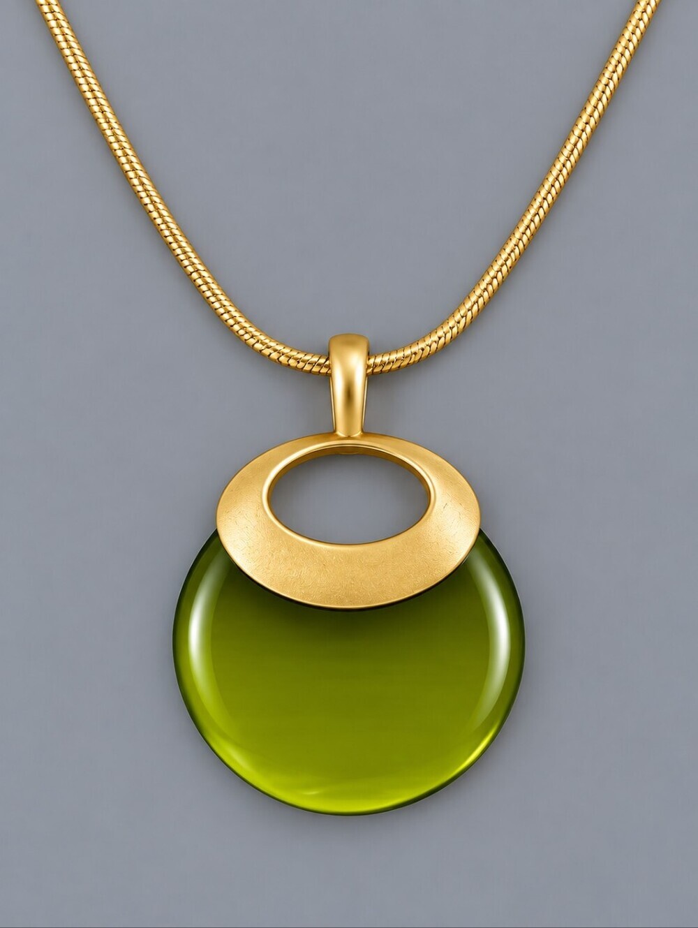 Vintage Moonglow Lime Green Circle Pendant Snake Chain Necklace